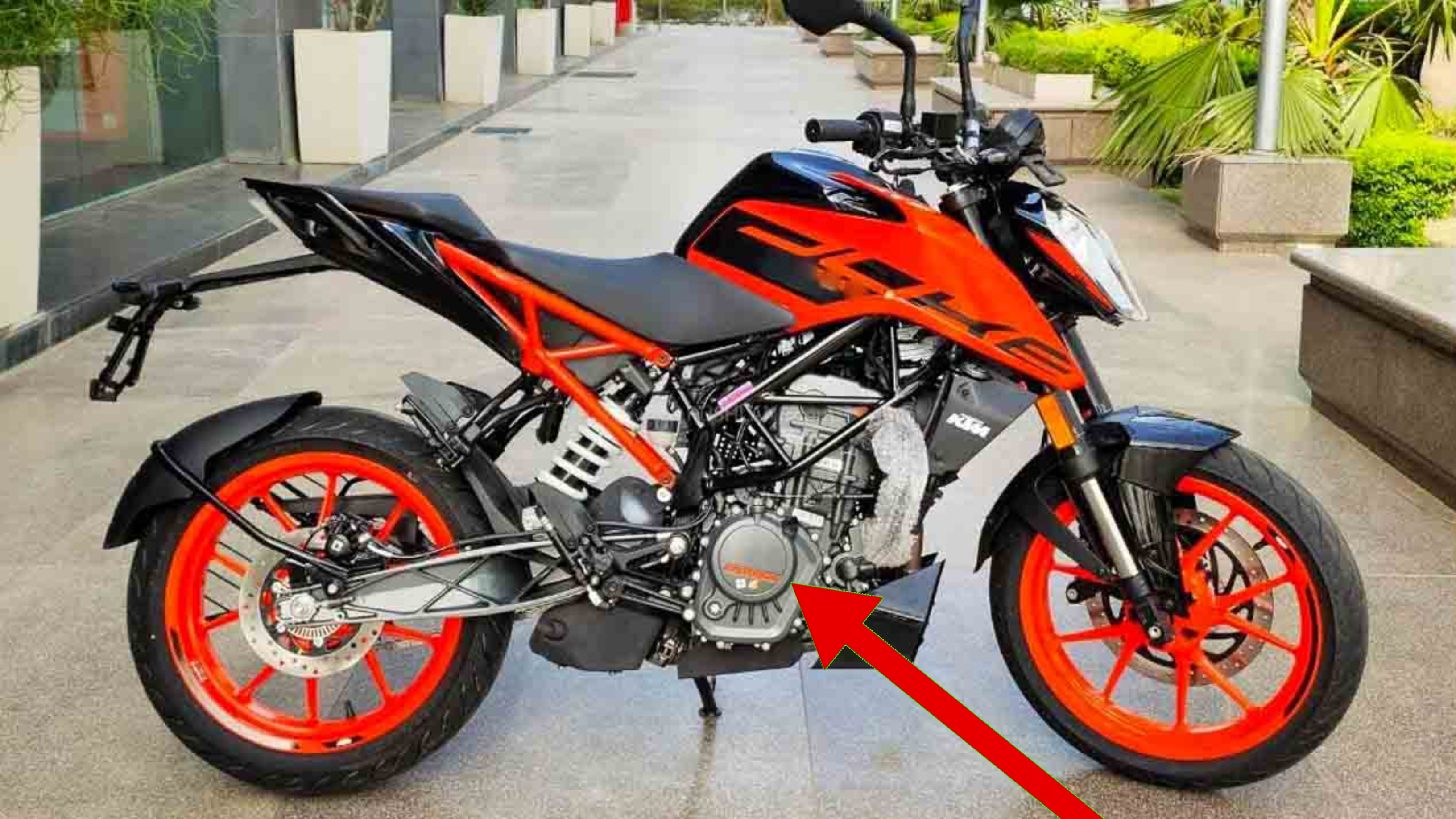 KTM Duke 125 : मात्र 19,999 रूपये देकर घर ले जाए KTM 125